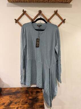 Dress to Kill Lagenlook Asymmetrical Side Pocket Tunic Top Blue XL